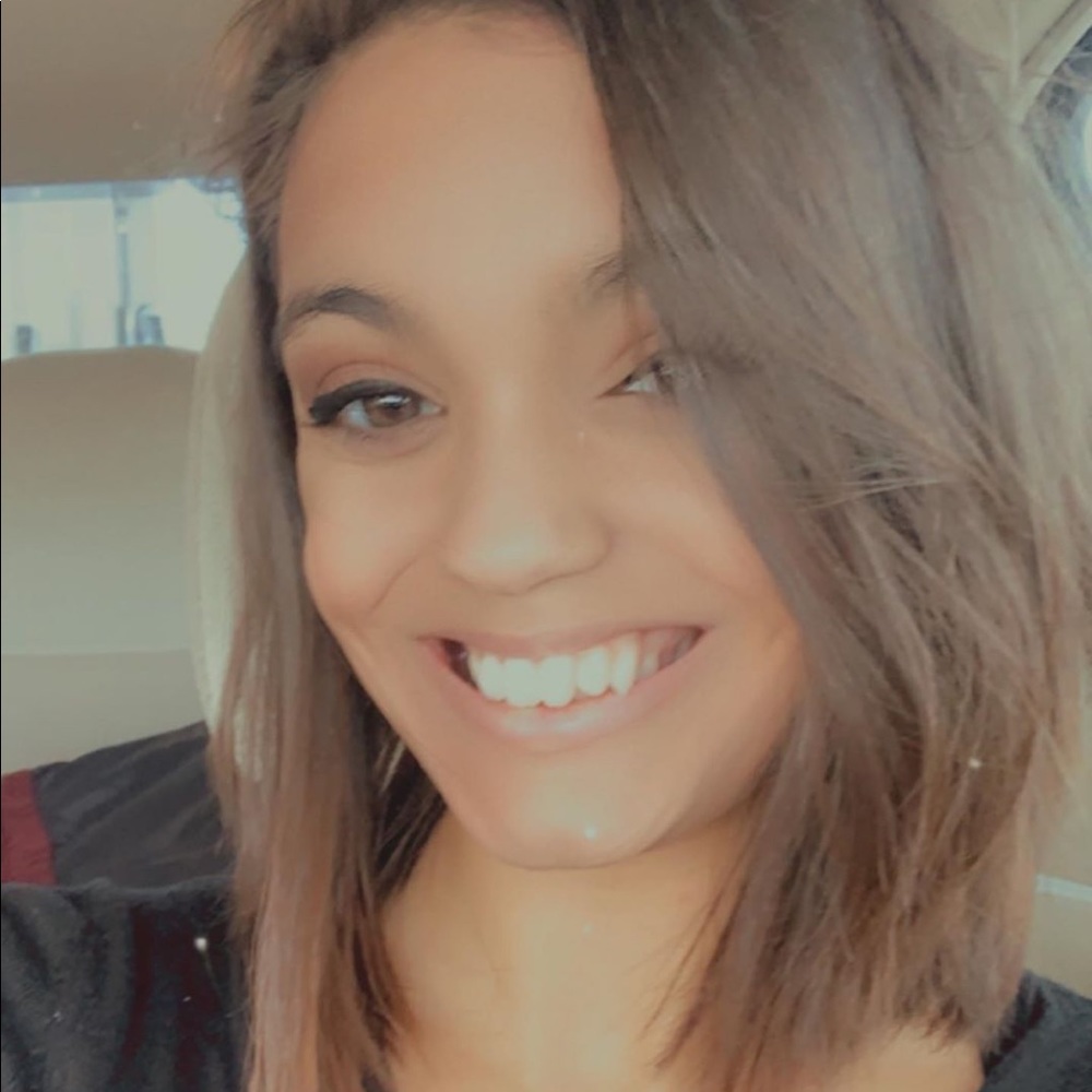 Meet your Posher, Zyandra